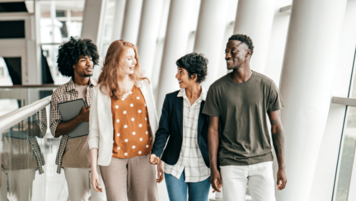 Soutien aux projets étudiants.