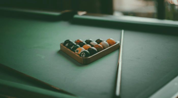 Soirée jeux de société, billard et discussion à la Cité U’ Moulin à Vent 1 fond st valentin
